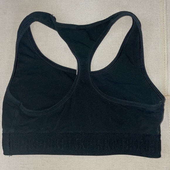 âď¸2 Victoriaâs Secret Racerback Sports Bras, Size Small - Picture 3 of 10